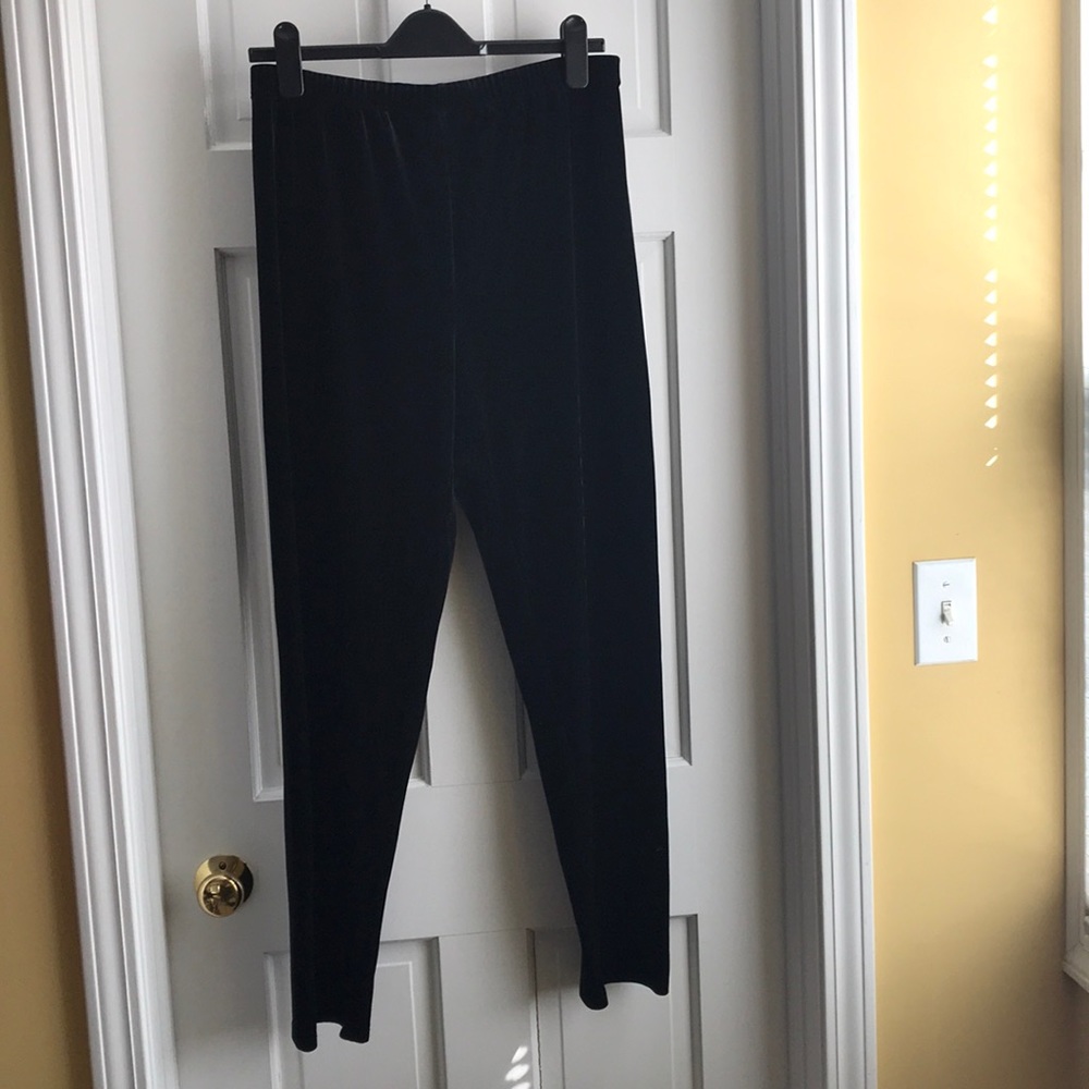 Carole Little Black Velour Elastic Waist Pants